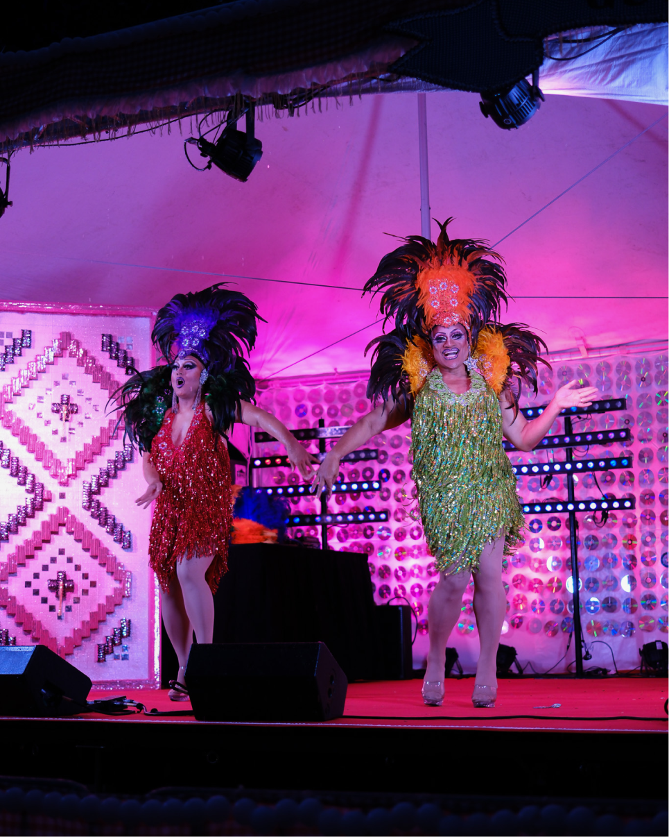 Buckwheat & Tess Tickle 

📸: Abigail Dell’Avo